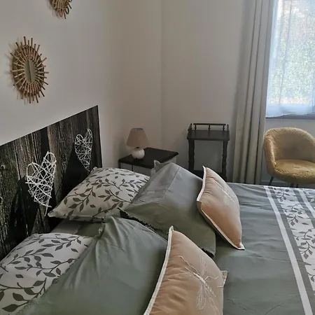 בית נופש Maison Bretonne Traditionnelle